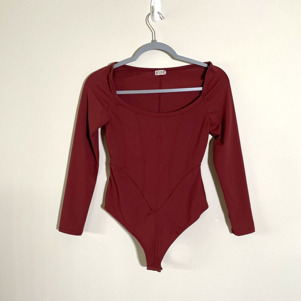 Free People Intimately Make a Move Red Bodysuit Sz Small Scoop Neck Long Sleeve